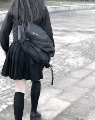 【完结】《八零之留子招魂暴富》作者:再战江